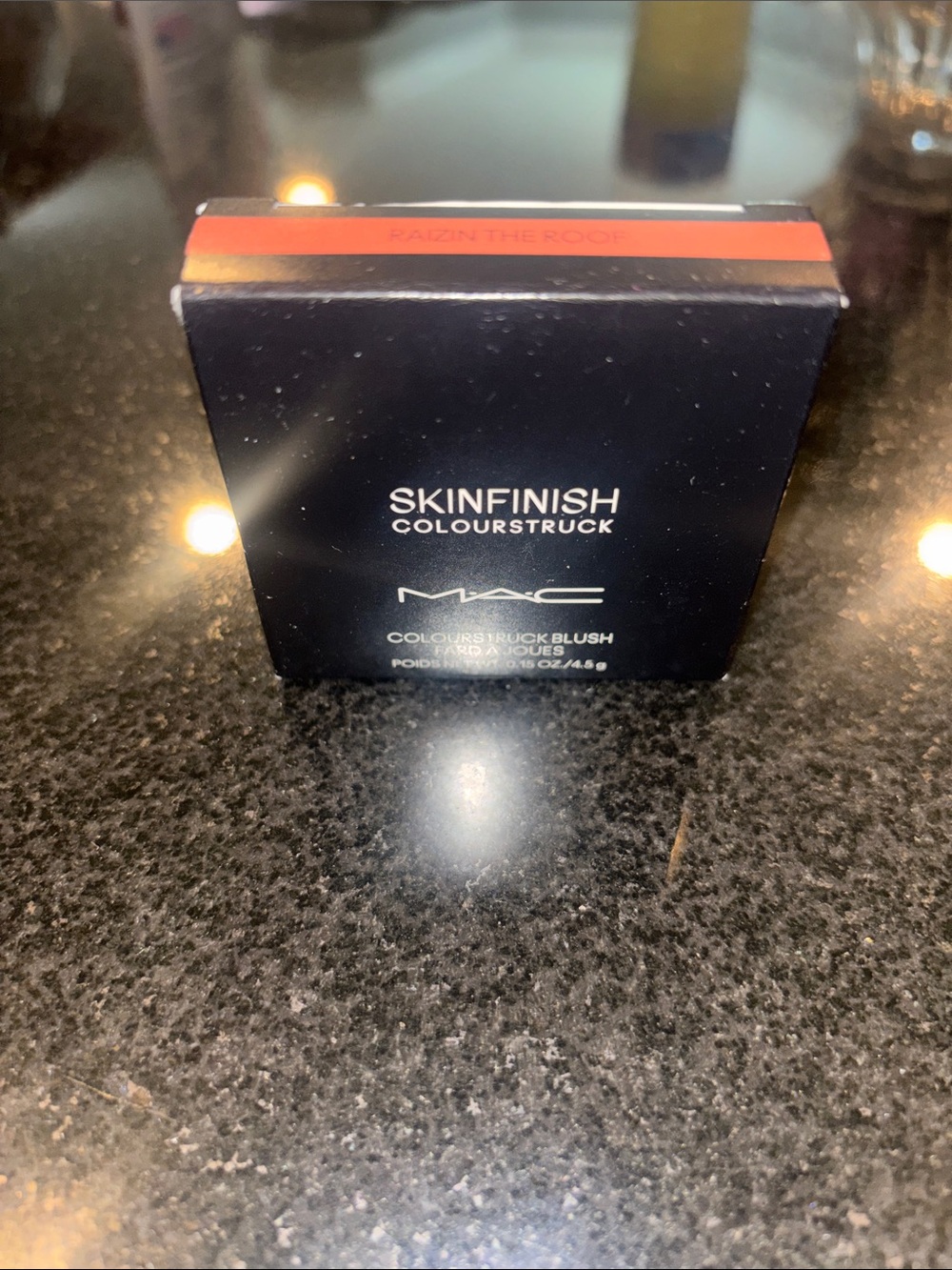 MAC Cosmetics Skinfinish Colourstruck Blush - Raisin the Roof (deep red)